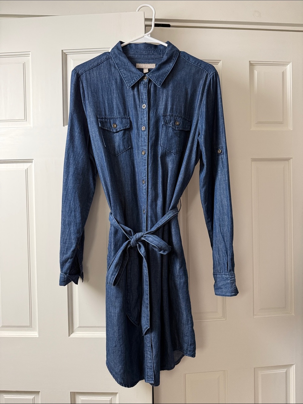 Banana Republic Denim Shirt Dress in Dark Blue with Waist Tie
